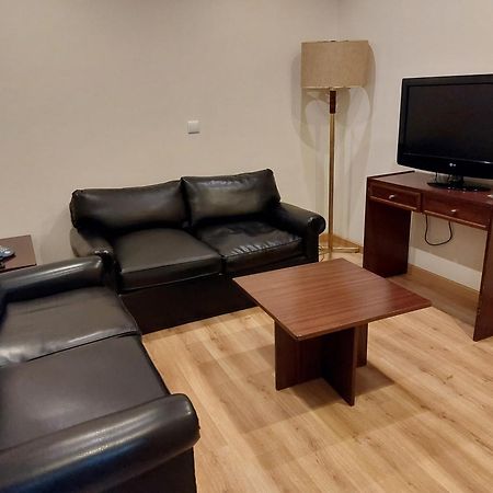 柏图斯酒店 查韦斯 外观 照片